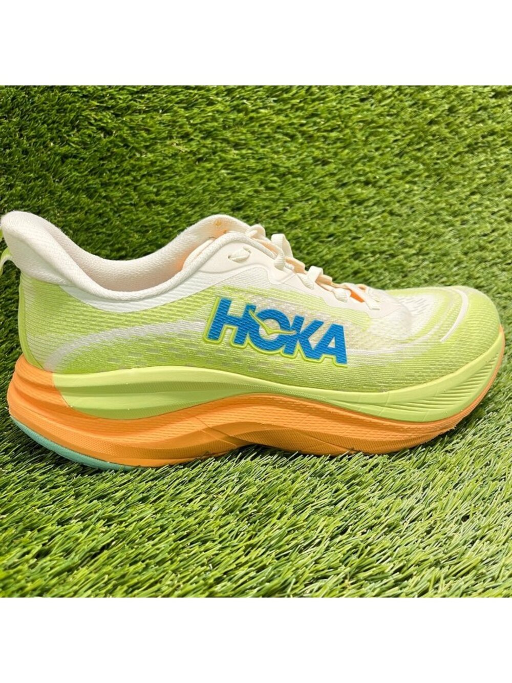 Hoka One One Skyflow Women Size 10.5 Green White Athletic Running Shoes Sneakers
